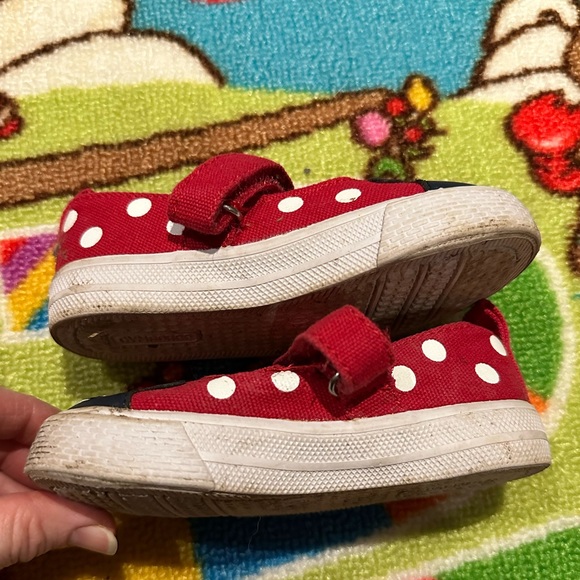 Gymboree Toddler girls 👧 lady bug 🐞 shoes. - Picture 3 of 7